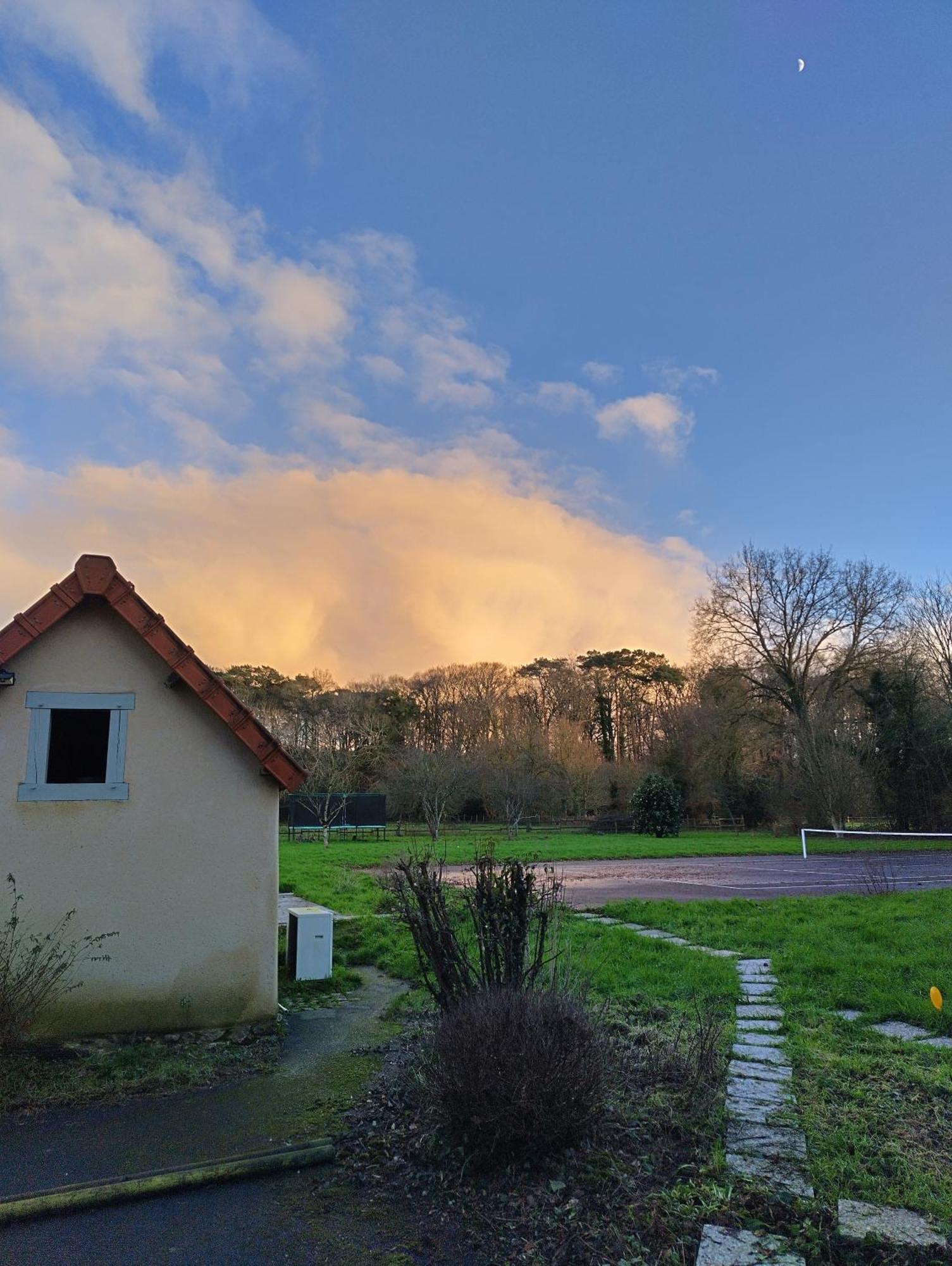 Petite Maison A Cote De La Foret De Rennes Betton Exterior foto